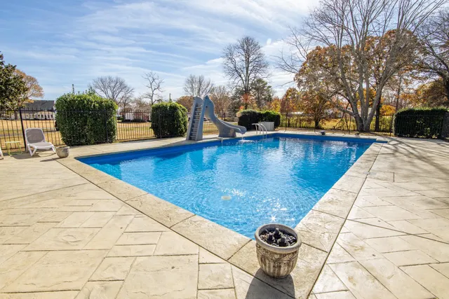 $549,000 | 380 West Morningside Circle, Savannah, TN 38372