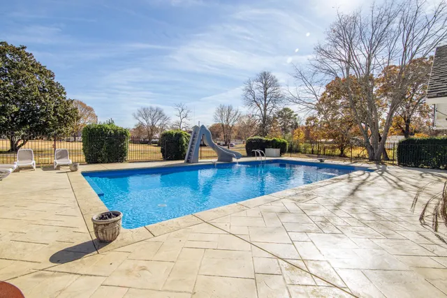 $549,000 | 380 West Morningside Circle, Savannah, TN 38372