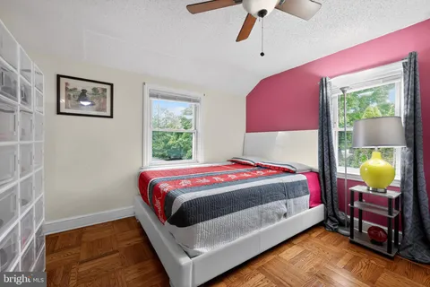 $340,000 | 506 West South Avenue, Glenolden, PA 19036