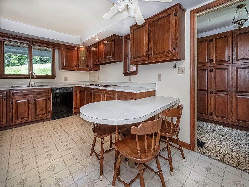 386 Fanker Road Harmony, PA 16037 - Photo 16 of 47