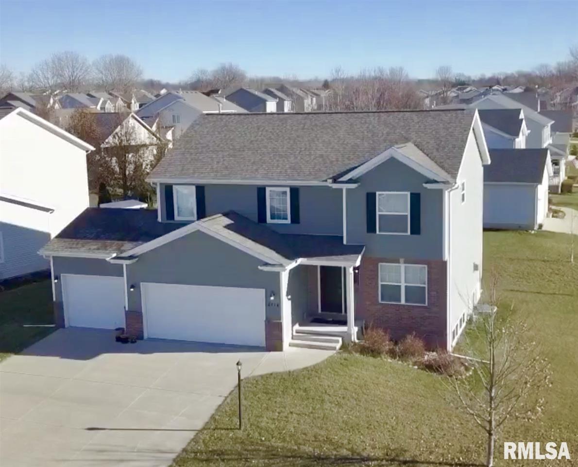2116 West Geneva Road Peoria, IL 61615 - Photo 1 of 28