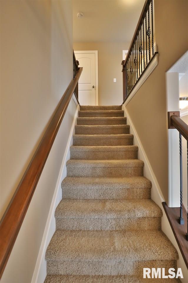 2116 West Geneva Road Peoria, IL 61615 - Photo 19 of 28