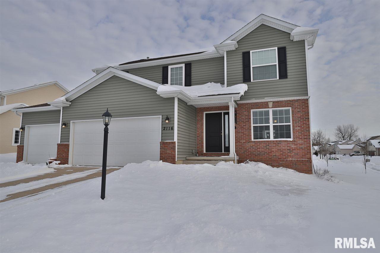 2116 West Geneva Road Peoria, IL 61615 - Photo 2 of 28