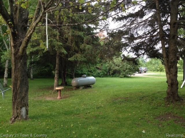 8888 West Sargent Road Fowlerville, MI 48836 - Photo 5 of 8 Sargent-05.jpg