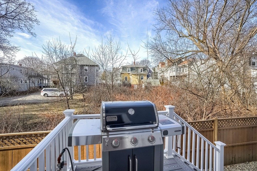 12 South Mason Street, Unit 3 Salem, MA 01970 - Photo 31 of 35