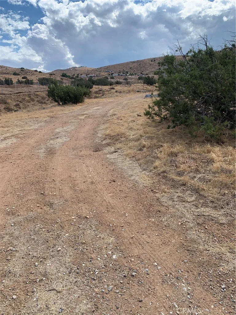 2 Rough Palmdale, CA 93550 - Photo 8 of 22 a view of beach and ocean
