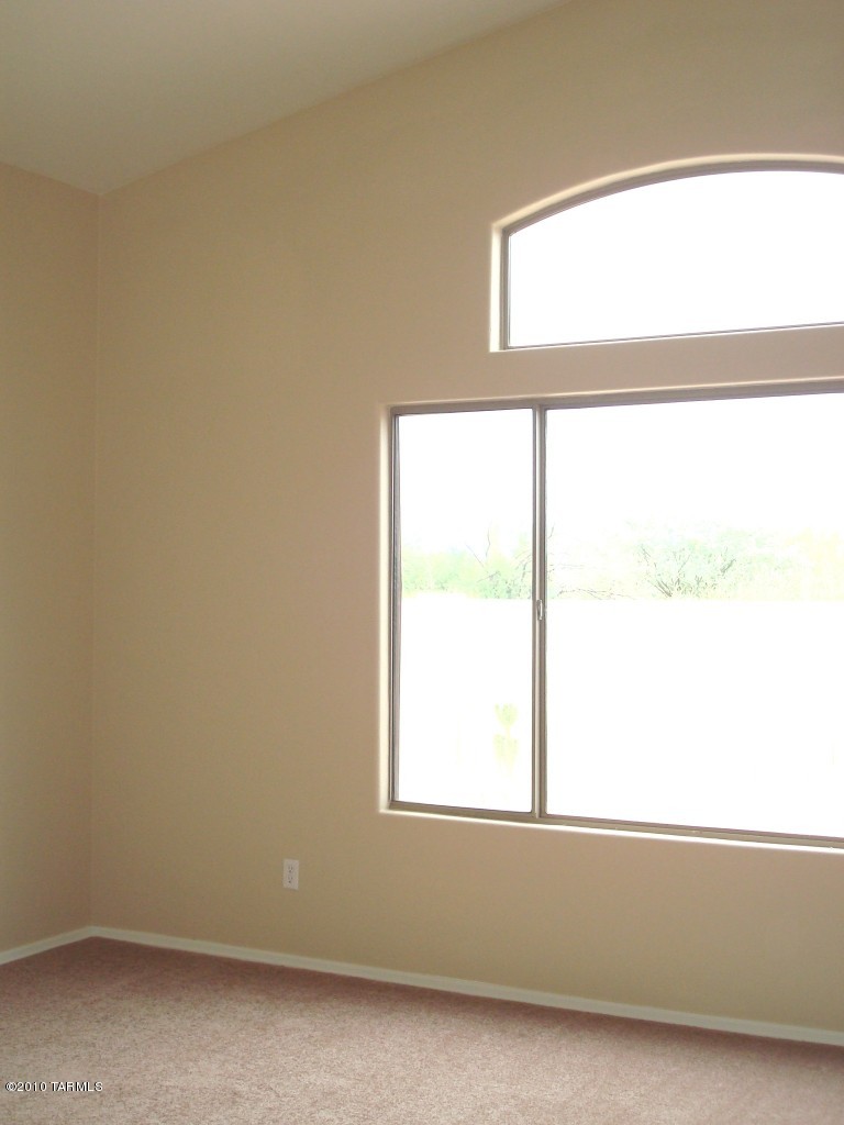 4565 South Valley Road Tucson, AZ 85714 - Photo 9 of 15