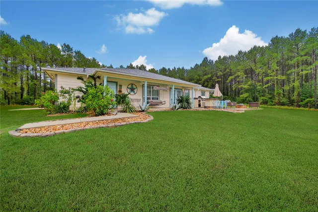 $725,000 | 757 Big Woods Road, New Waverly, TX 77358