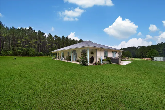 $725,000 | 757 Big Woods Road, New Waverly, TX 77358