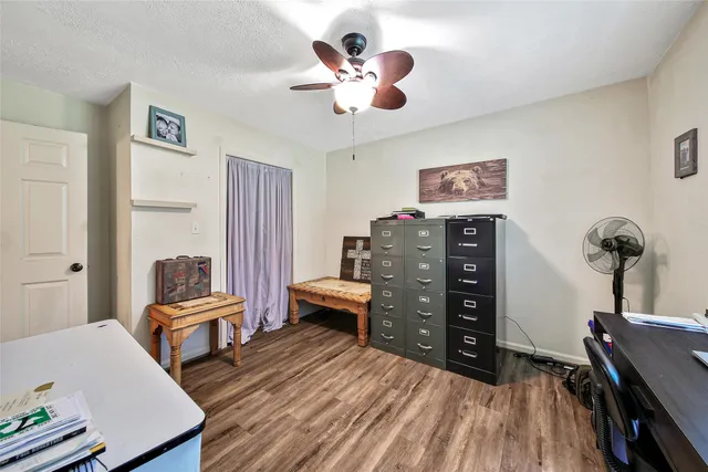 $725,000 | 757 Big Woods Road, New Waverly, TX 77358