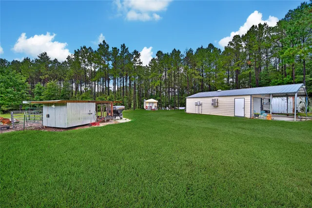 $725,000 | 757 Big Woods Road, New Waverly, TX 77358