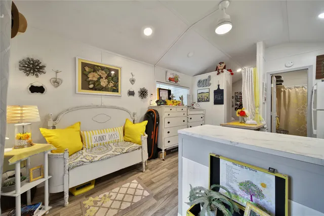 $725,000 | 757 Big Woods Road, New Waverly, TX 77358