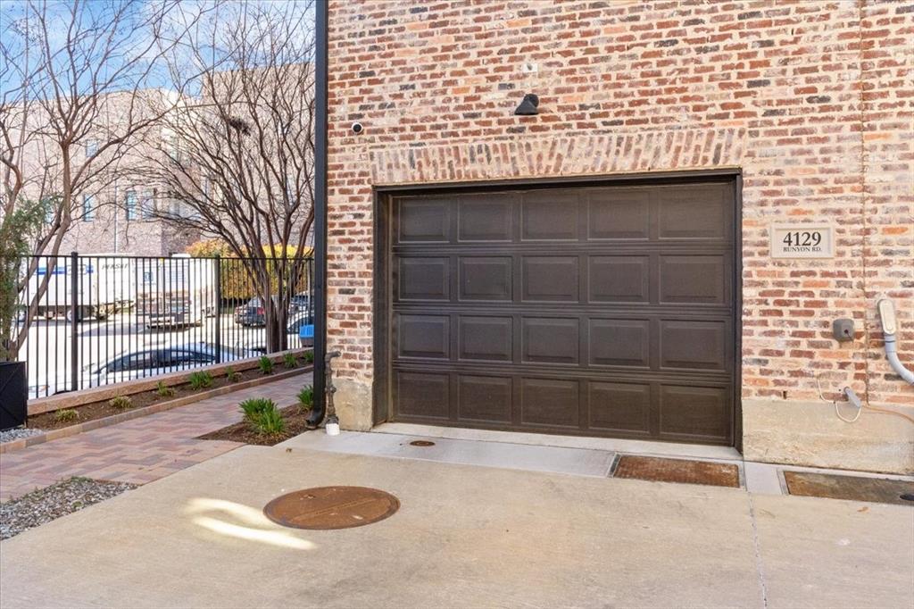 4129 Runyon Road Addison, TX 75001 - Photo 34 of 38 View of garage