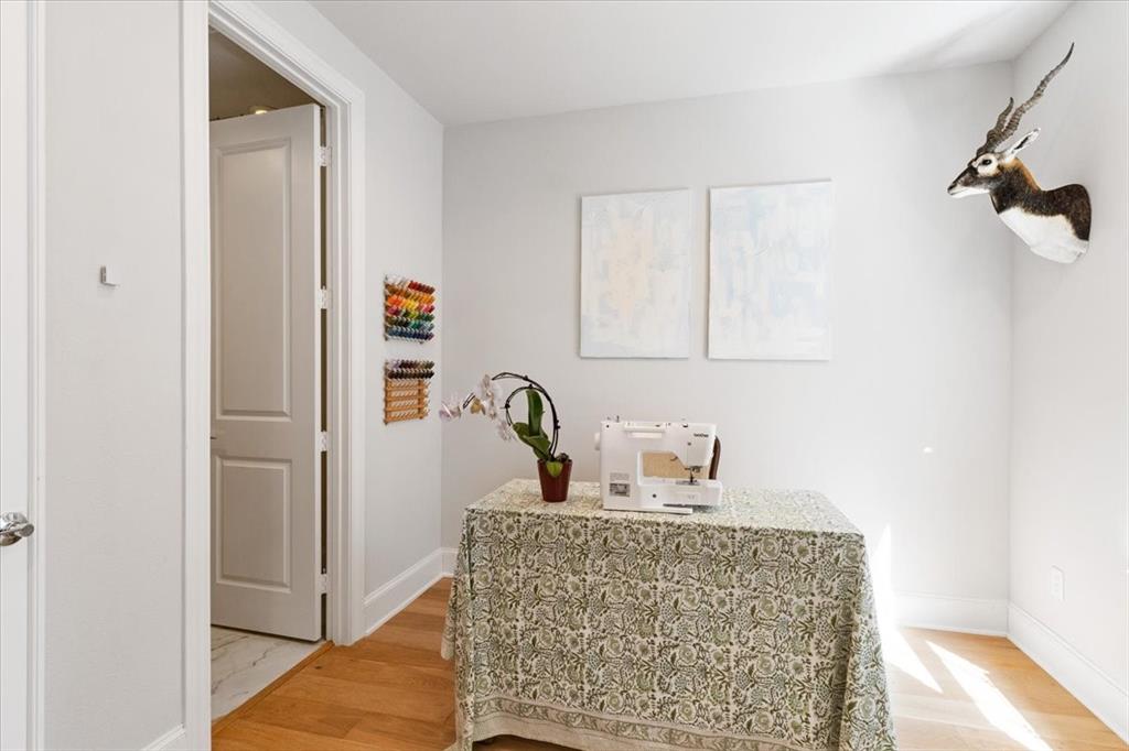 4129 Runyon Road Addison, TX 75001 - Photo 6 of 38