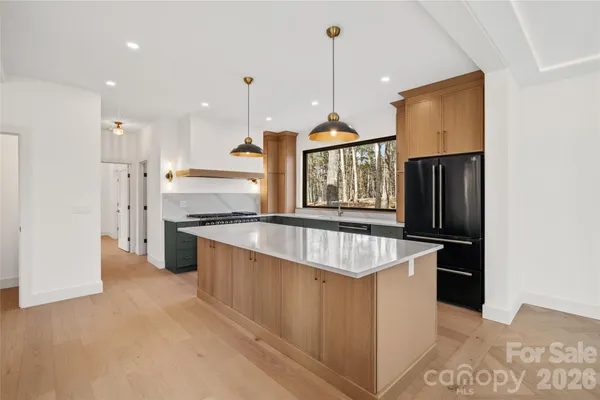 $1,095,000 | 643 Settlers Trail, Mars Hill, NC 28754