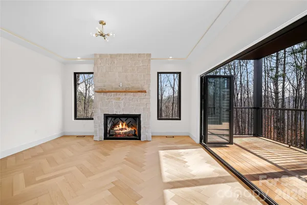 $1,095,000 | 643 Settlers Trail, Mars Hill, NC 28754