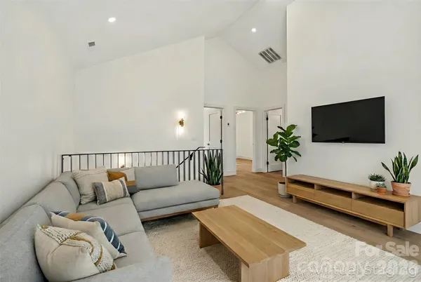 $1,095,000 | 643 Settlers Trail, Mars Hill, NC 28754