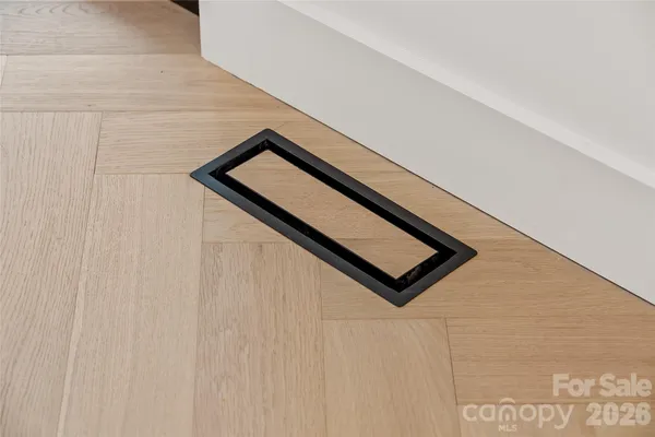 $1,095,000 | 643 Settlers Trail, Mars Hill, NC 28754