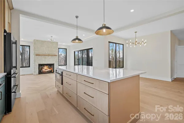 $1,095,000 | 643 Settlers Trail, Mars Hill, NC 28754