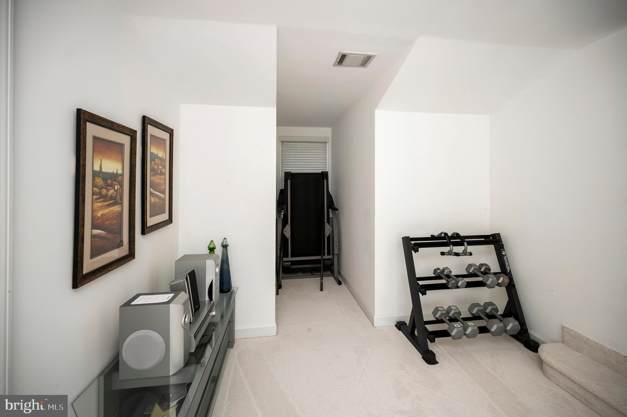 16005 Kings Mountain Road Woodbridge, VA 22191 - Photo 29 of 37