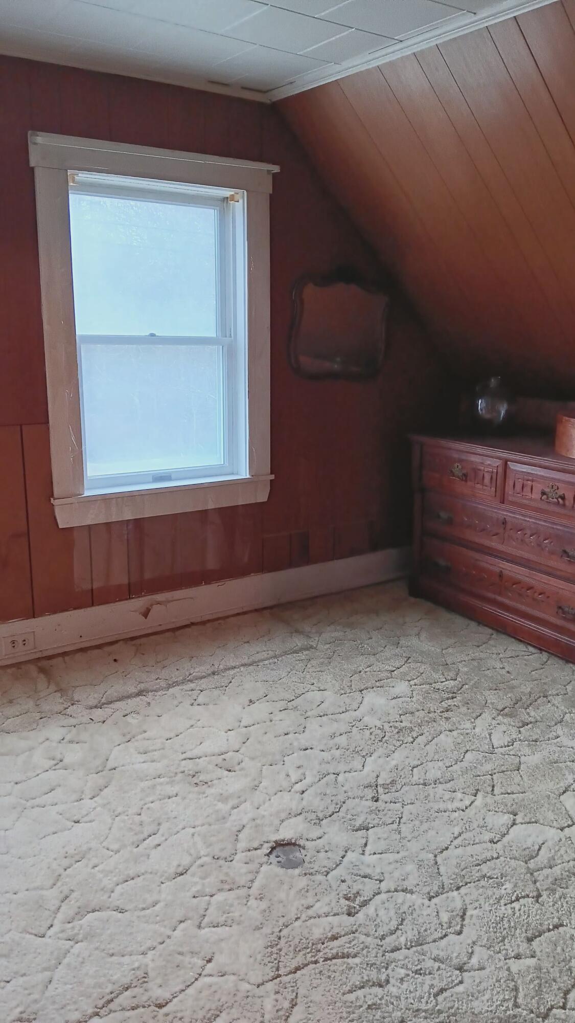 67 Huddle Road Bristol, ME 04554 - Photo 20 of 23 20250413_102639