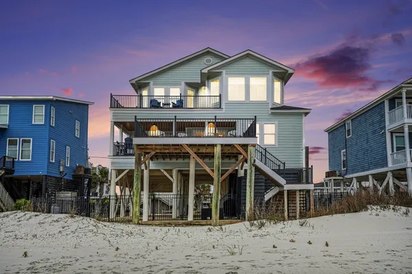 $2,400,000 | 721 South Waccamaw Drive, Murrells Inlet, SC 29576