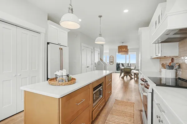 $2,400,000 | 721 South Waccamaw Drive, Murrells Inlet, SC 29576