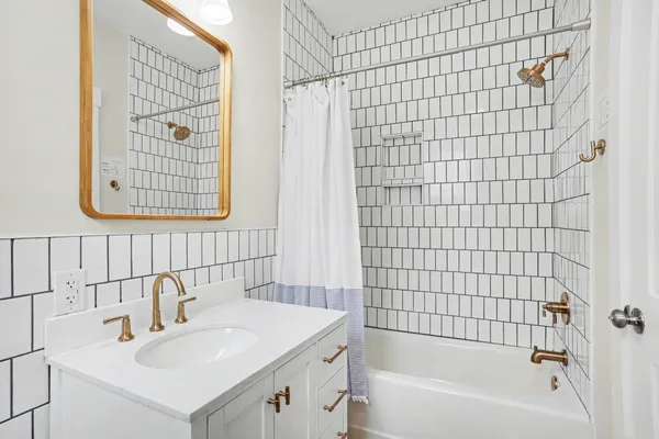 $2,400,000 | 721 South Waccamaw Drive, Murrells Inlet, SC 29576