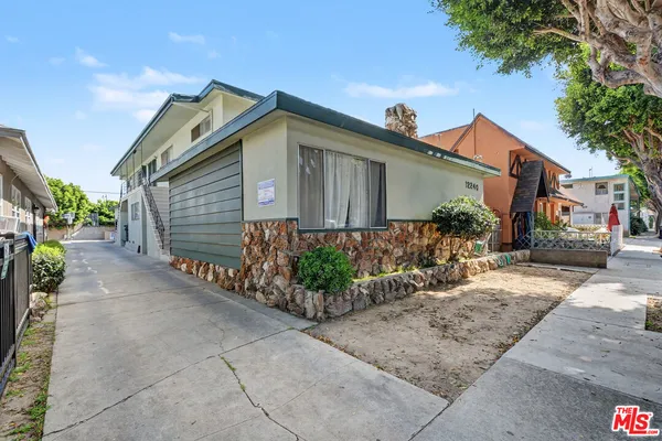 $1,350,000 | 12240 Birch Avenue, Hawthorne, CA 90250