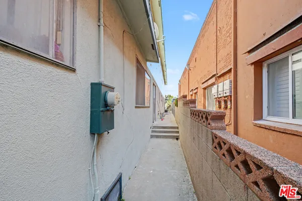 $1,350,000 | 12240 Birch Avenue, Hawthorne, CA 90250