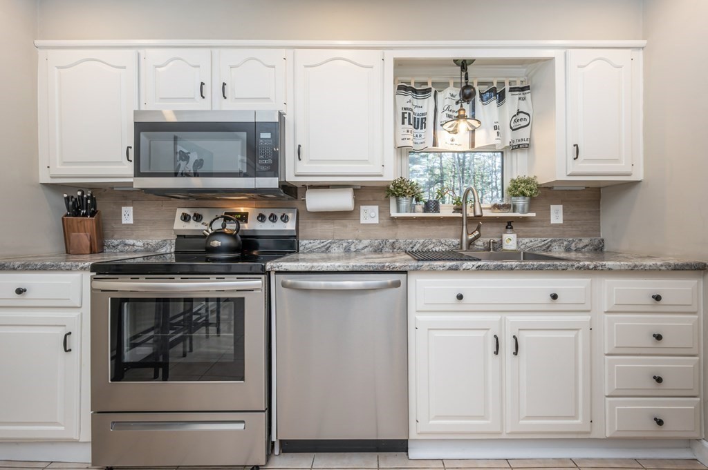 106 Meadow Road Spencer, MA 01562 - Photo 12 of 35 Gallery Image 12