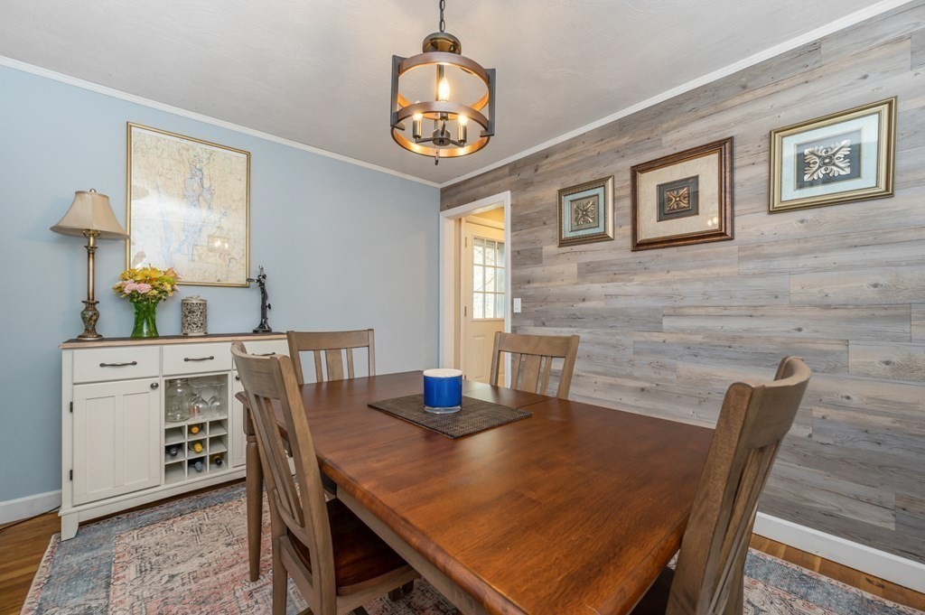 106 Meadow Road Spencer, MA 01562 - Photo 10 of 35 Gallery Image 10