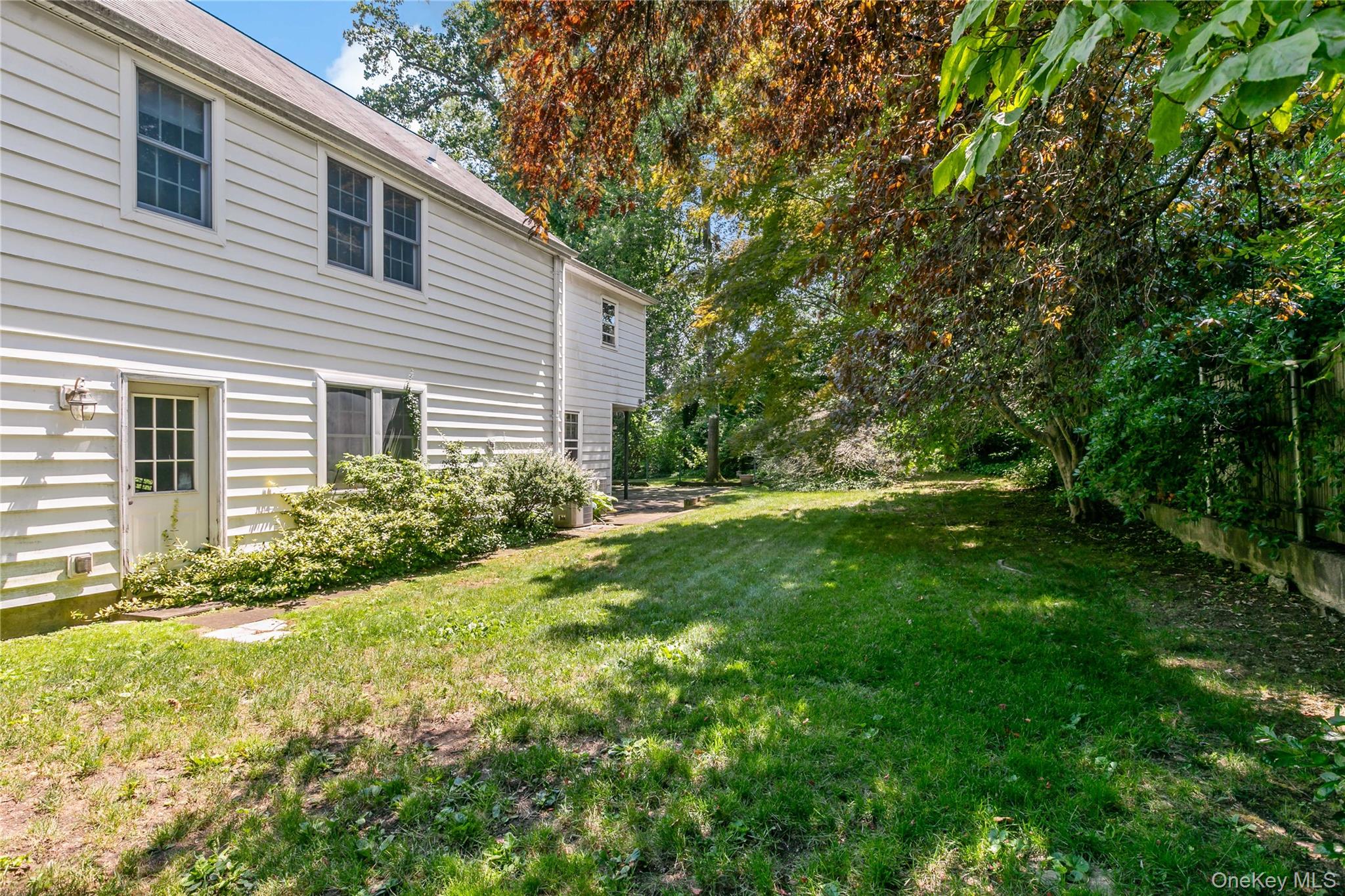 241 Madison Road Scarsdale, NY 10583 - Photo 27 of 33