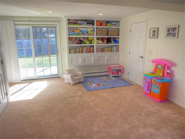 54 Carol Road Needham, MA 02492 - Photo 12 of 14