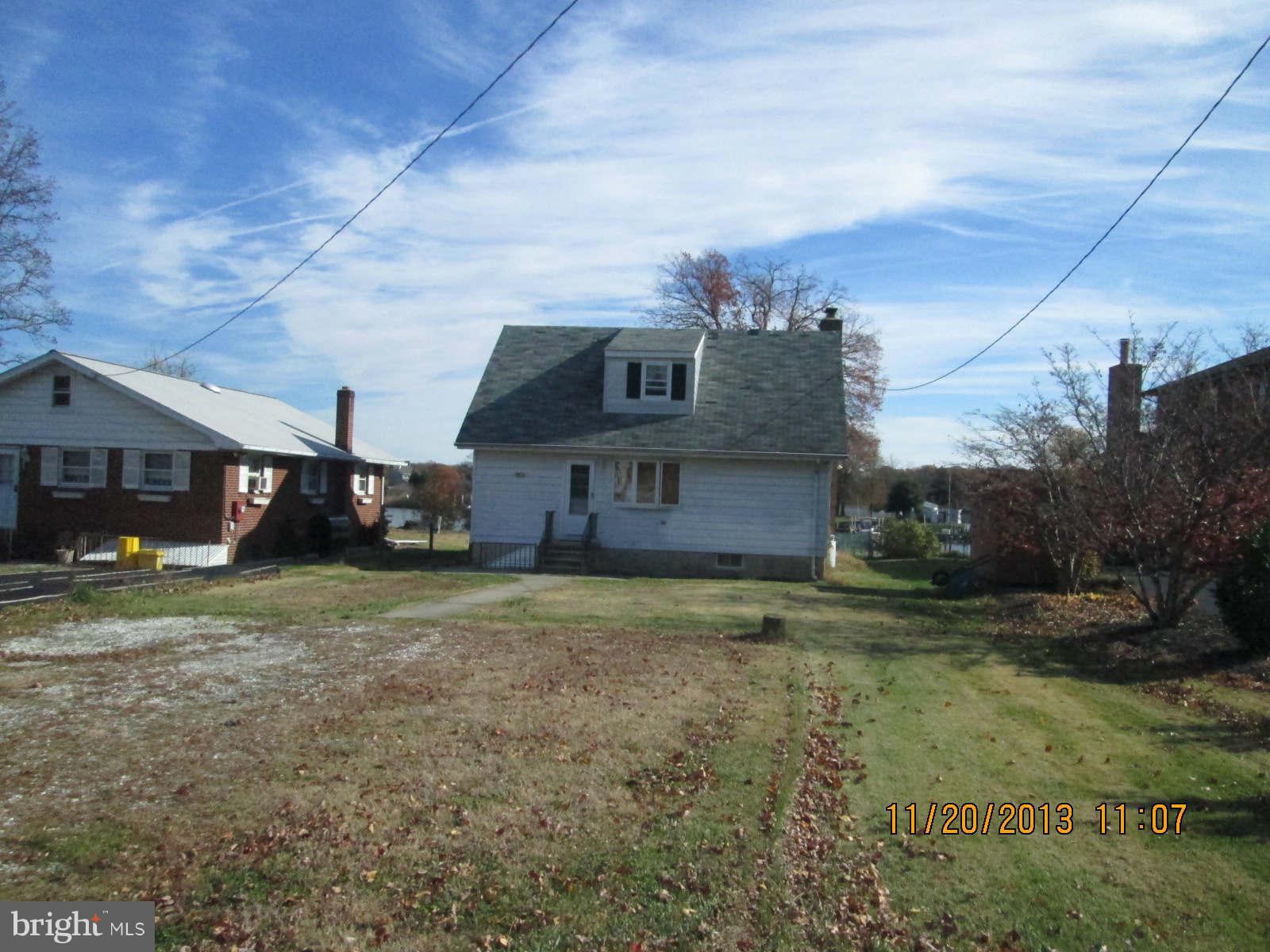 8125 Ventnor Road Pasadena, MD 21122 - Photo 2 of 21 Exterior (Front)