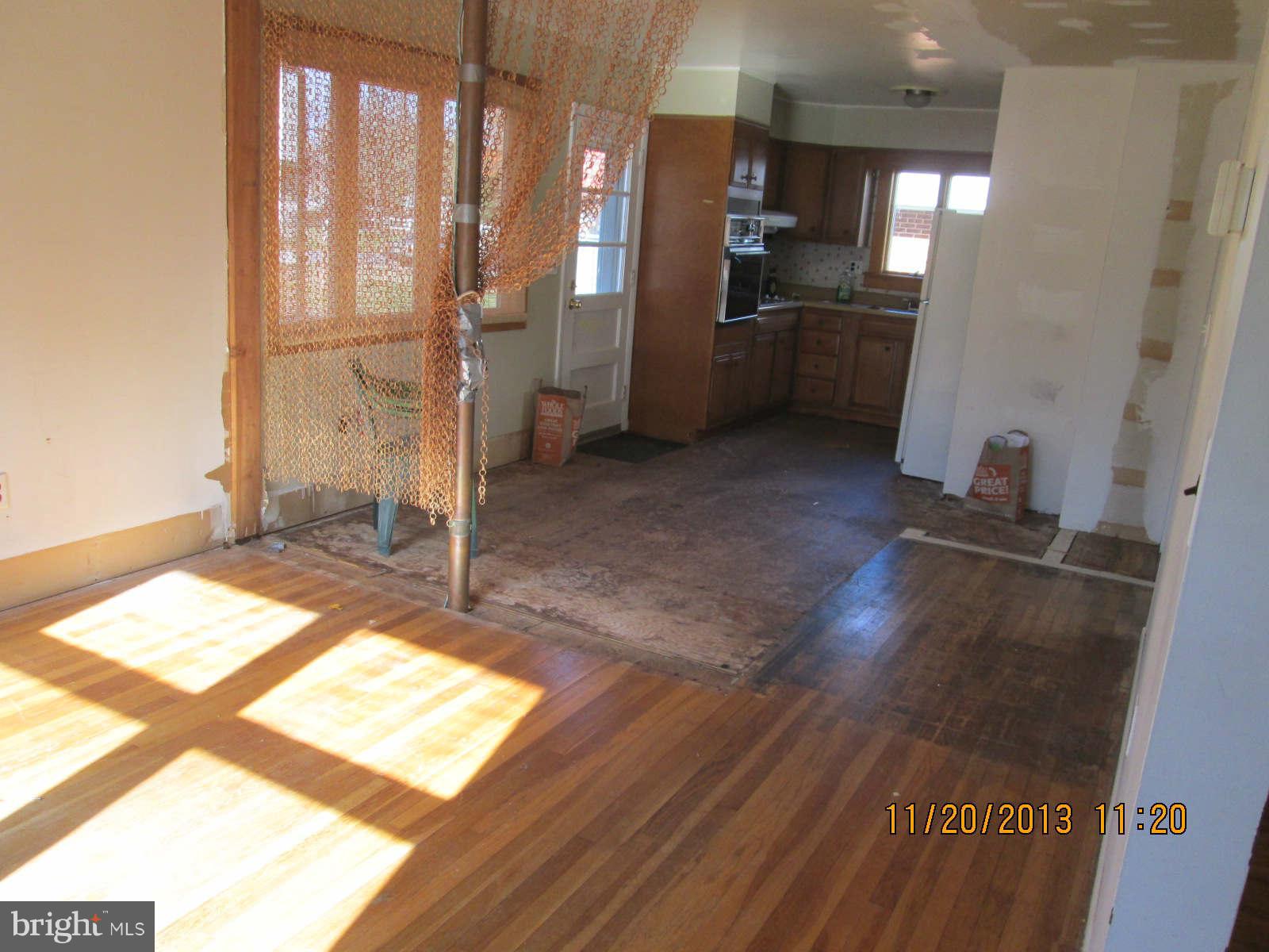 8125 Ventnor Road Pasadena, MD 21122 - Photo 12 of 21 Dining Room