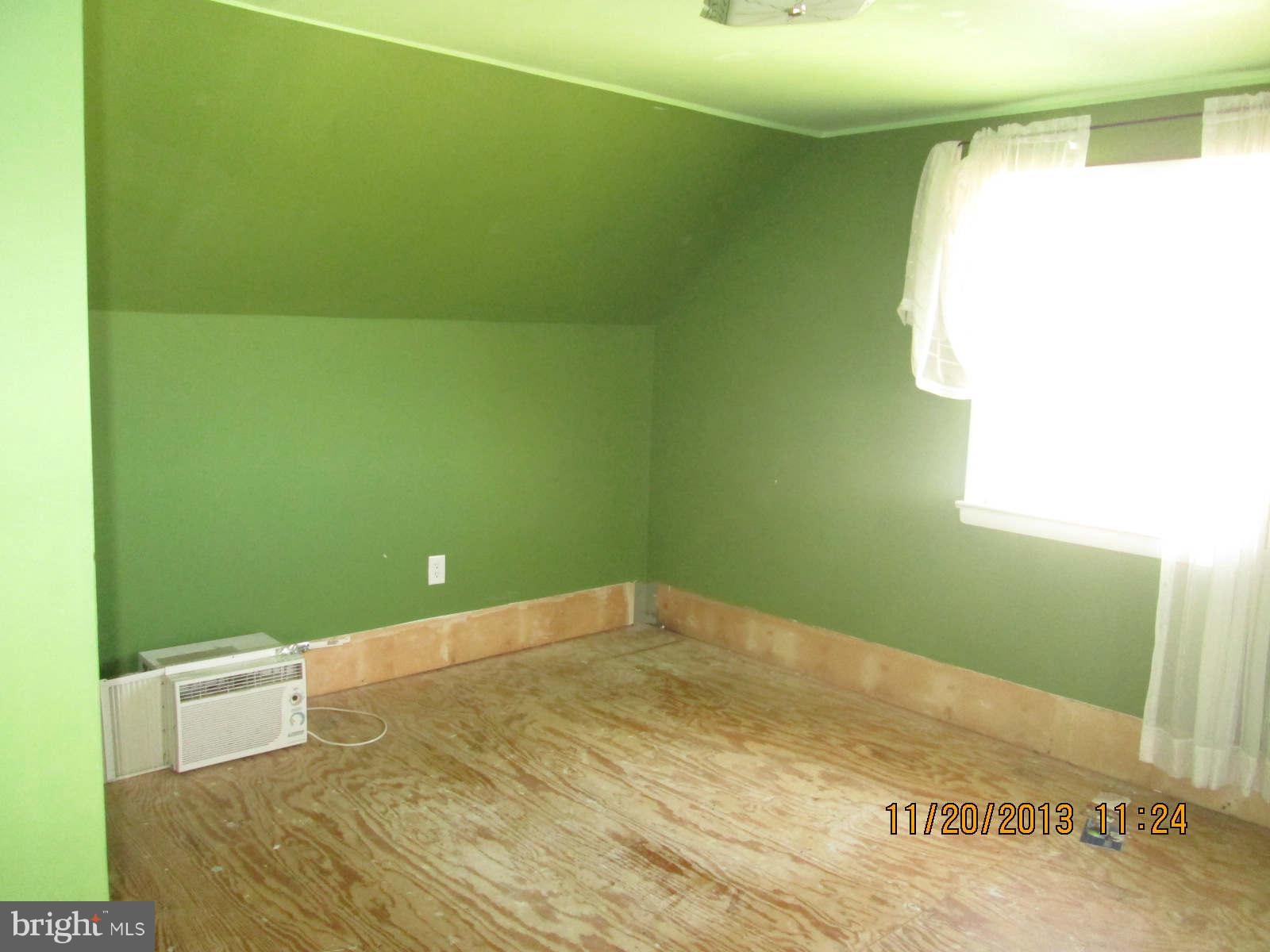 8125 Ventnor Road Pasadena, MD 21122 - Photo 20 of 21 Bedroom