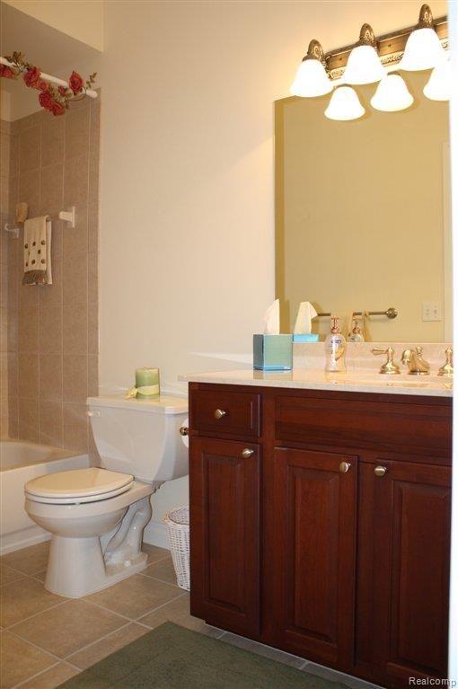 69742 Wildflower Lane Romeo, MI 48065 - Photo 11 of 24 Bathroom