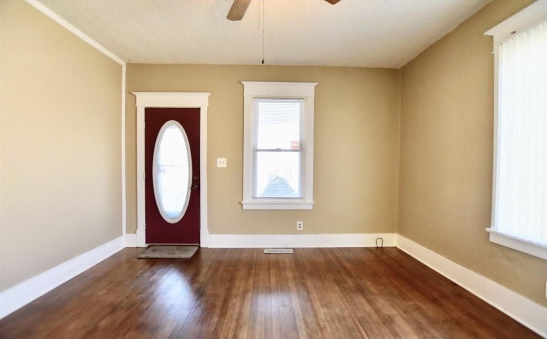 2428 East Keys Avenue Springfield, IL 62702 - Photo 4 of 17