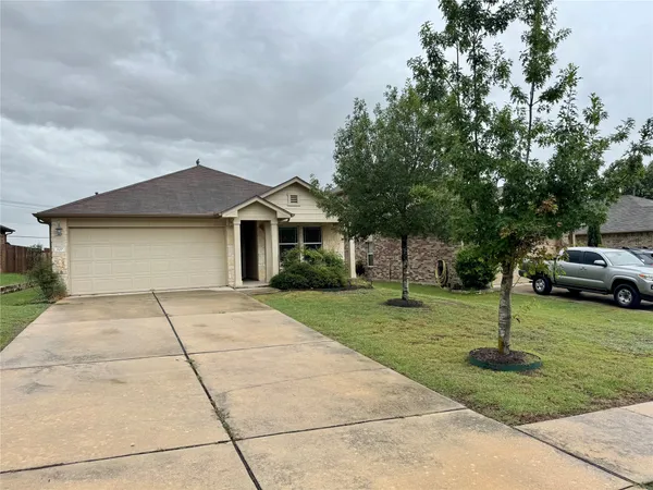 $2,100 | 120 Chickadee Cove, Kyle, TX 78640