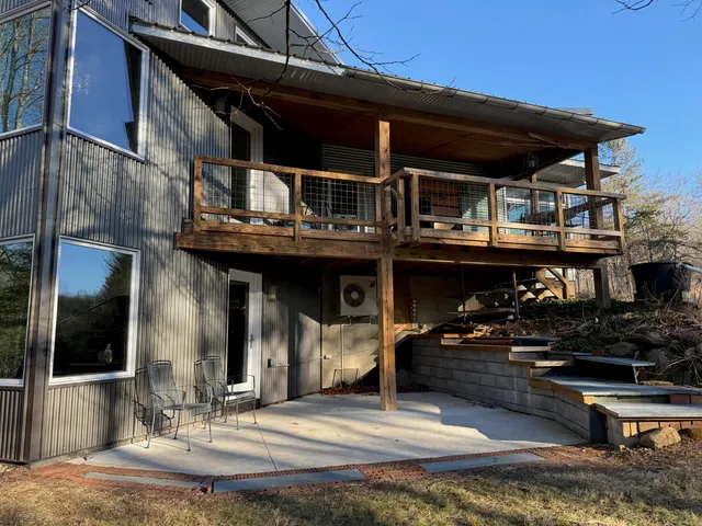 $599,000 | 1141 Dobbins Farm Road Northeast, Floyd, VA 24091