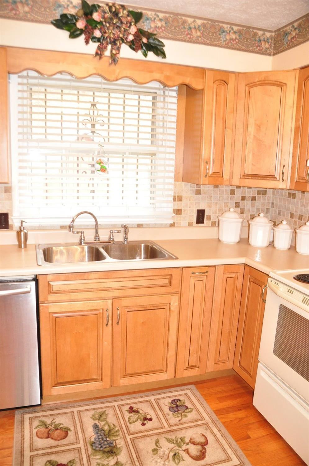 818 Lee City Road Campton, KY 41301 - Photo 11 of 80 Listing Photo