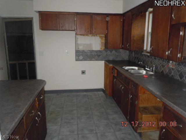 2896 Pressler Road Uniontown, OH 44685 - Photo 6 of 15 Gallery Image 6
