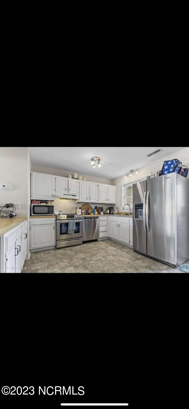 119 Center Drive, Unit E Atlantic Beach, NC 28512 - Photo 15 of 32 Worthey.15