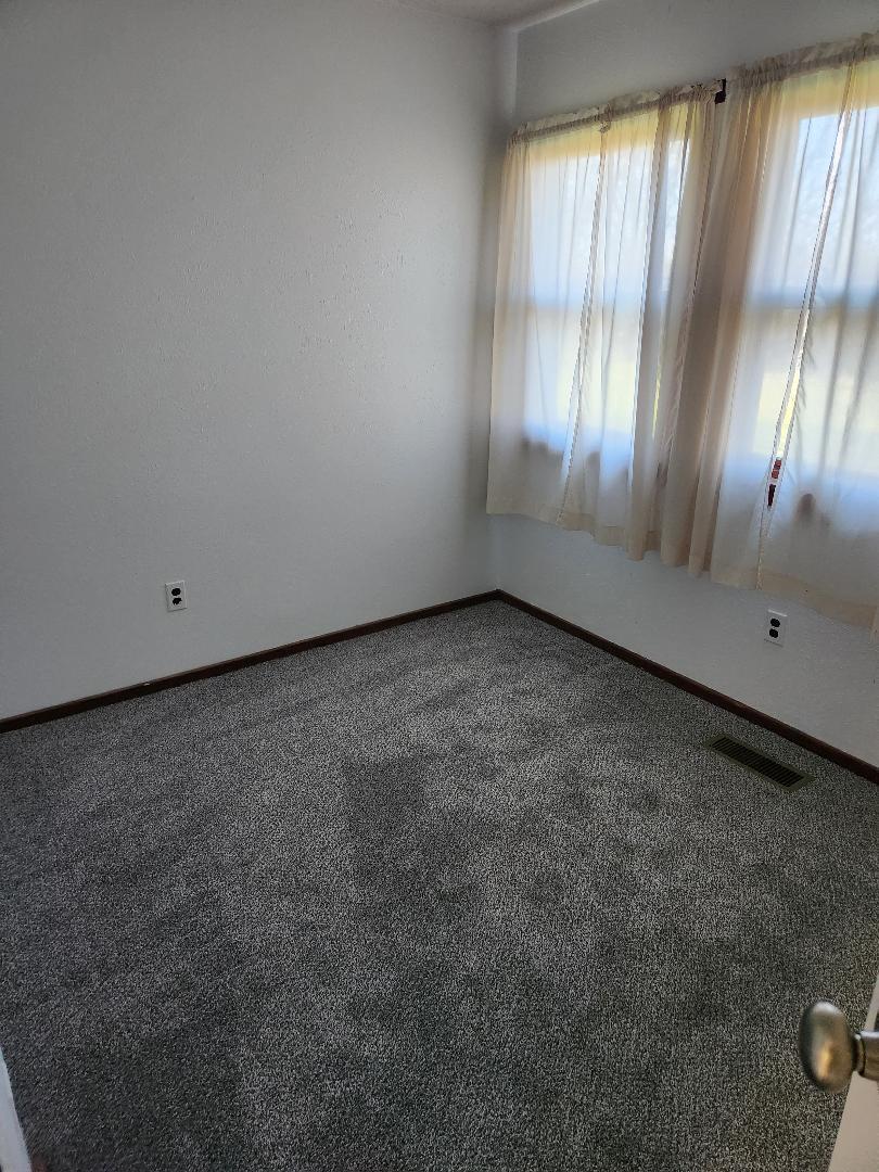 2639 Nadeau Road Monroe, MI 48162 - Photo 11 of 54 10
