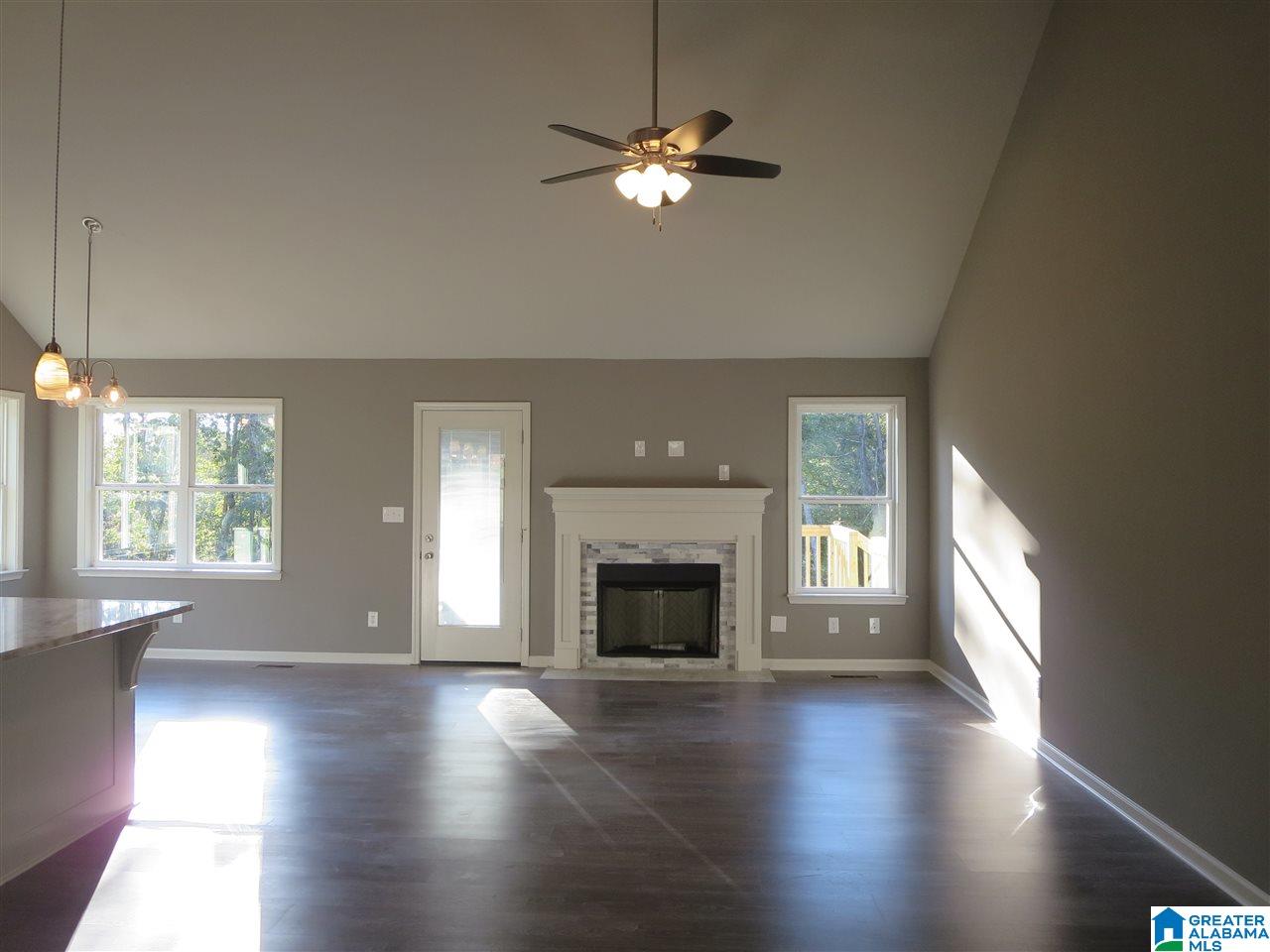 12084 Danny Drive McCalla, AL 35111 - Photo 4 of 28
