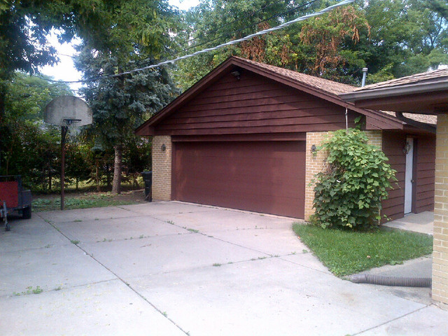 1730 Good Avenue Park Ridge, IL 60068 - Photo 18 of 24 a front view of house with yard