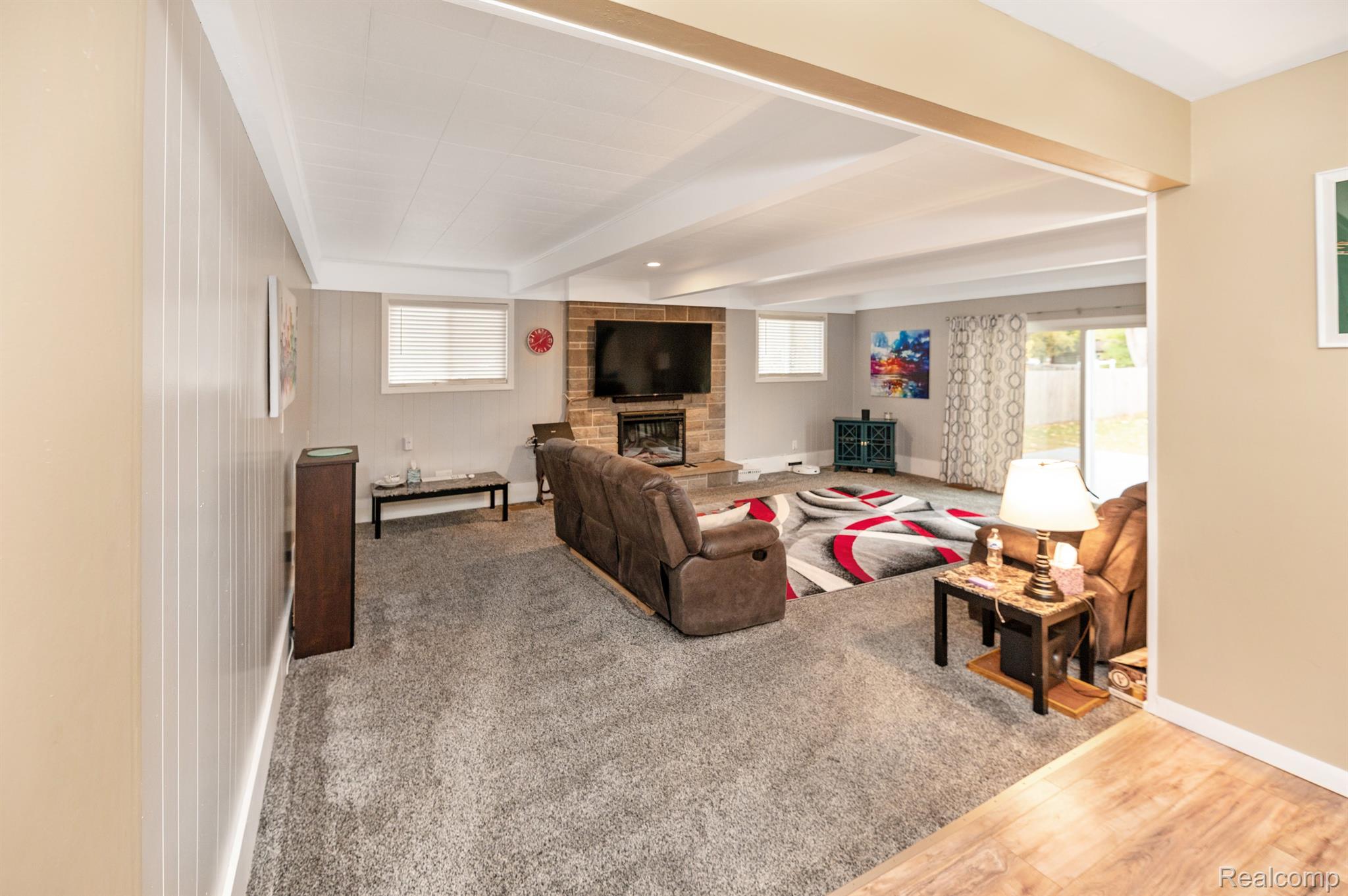 3665 Stephens Road Warren, MI 48091 - Photo 16 of 35 Gallery Image 16