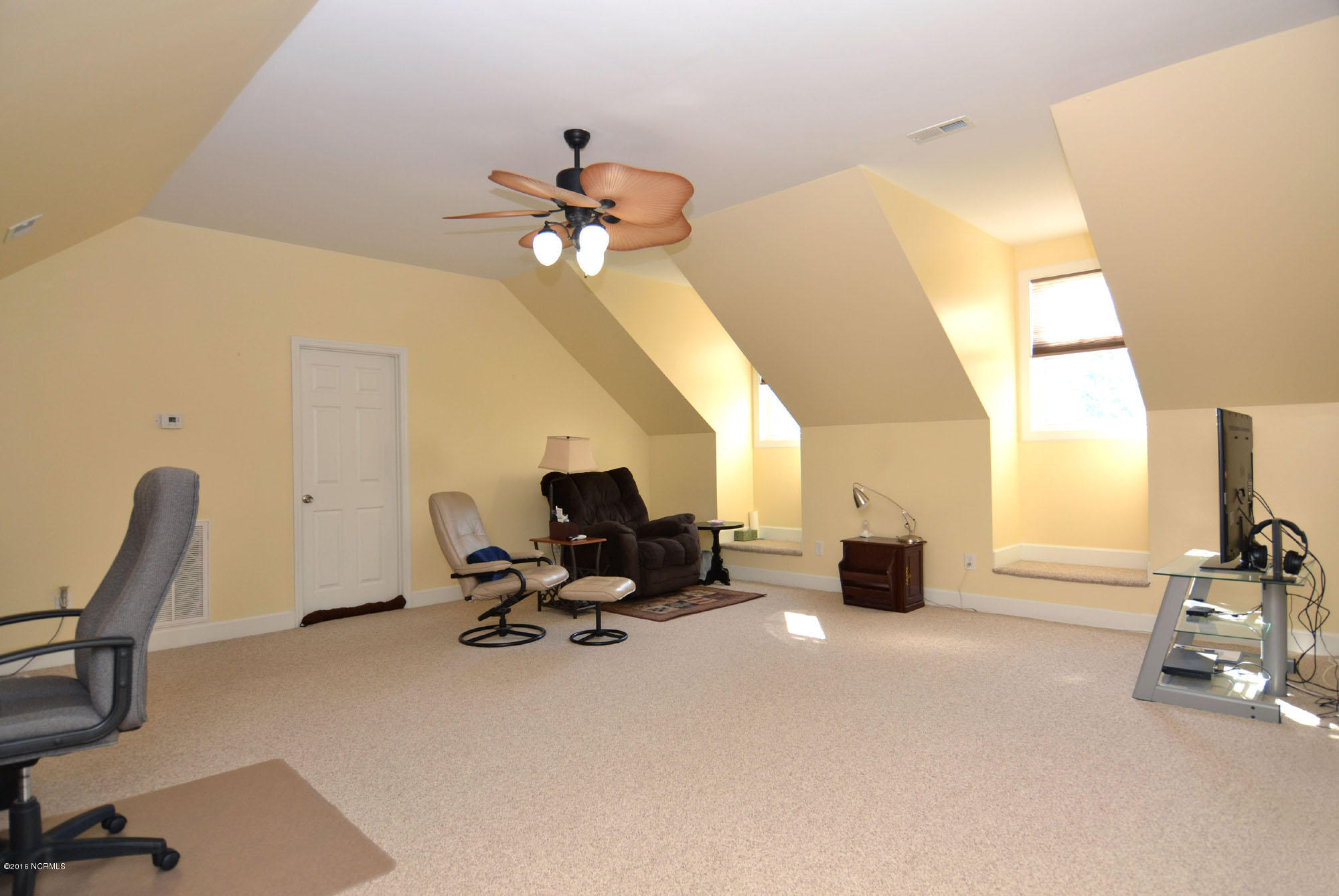 448 Winding Creek Road Rocky Point, NC 28457 - Photo 19 of 30 frig 2