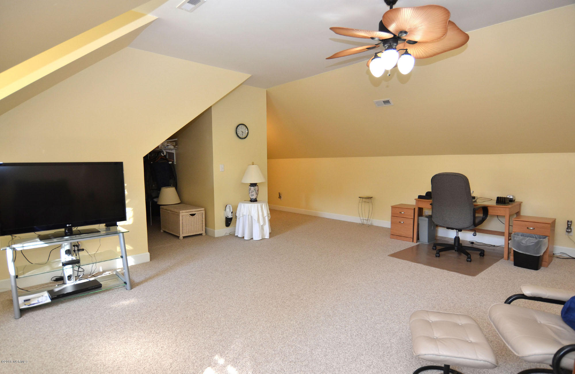 448 Winding Creek Road Rocky Point, NC 28457 - Photo 20 of 30 frog 1